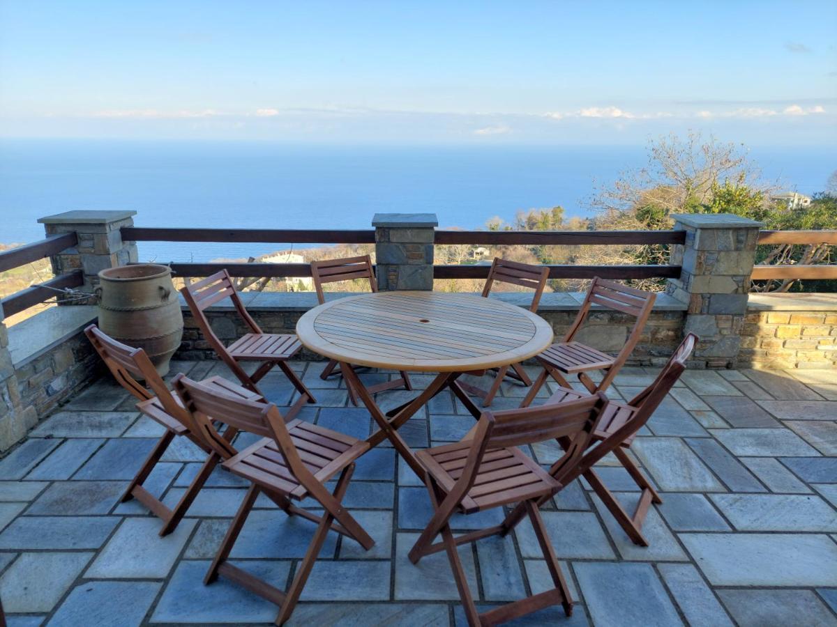 Θαλλώ Luxurious Villa Tsagkarada Exterior foto